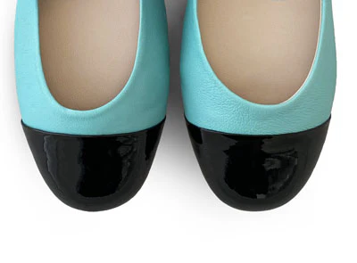 Aquamarine ballet flats with patent toe and strap - Image 5