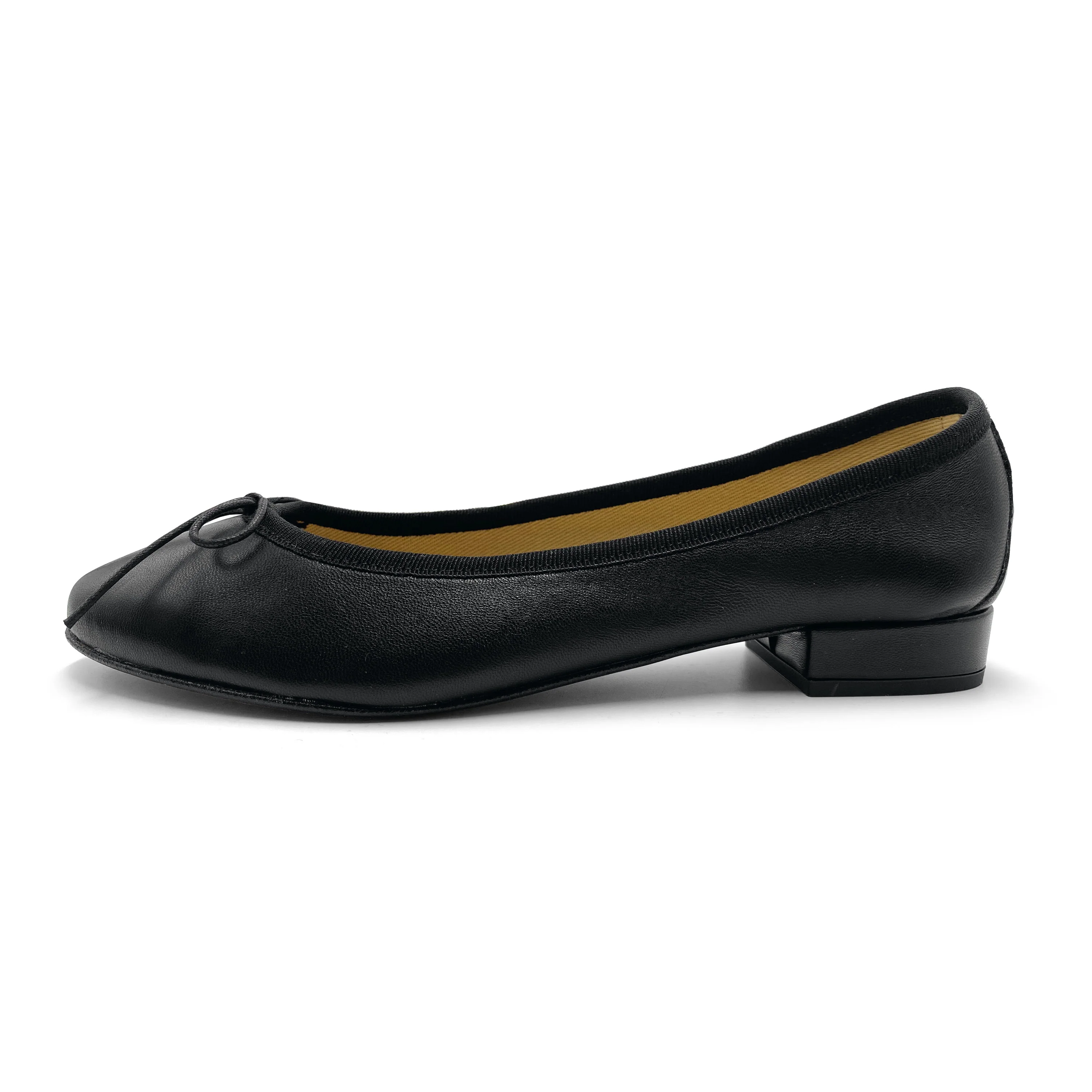 Black leather ballerinas with heel - Image 3