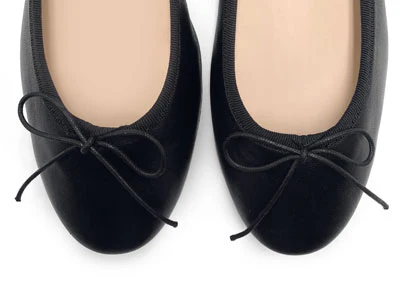 Black leather ballerinas with heel - Image 5