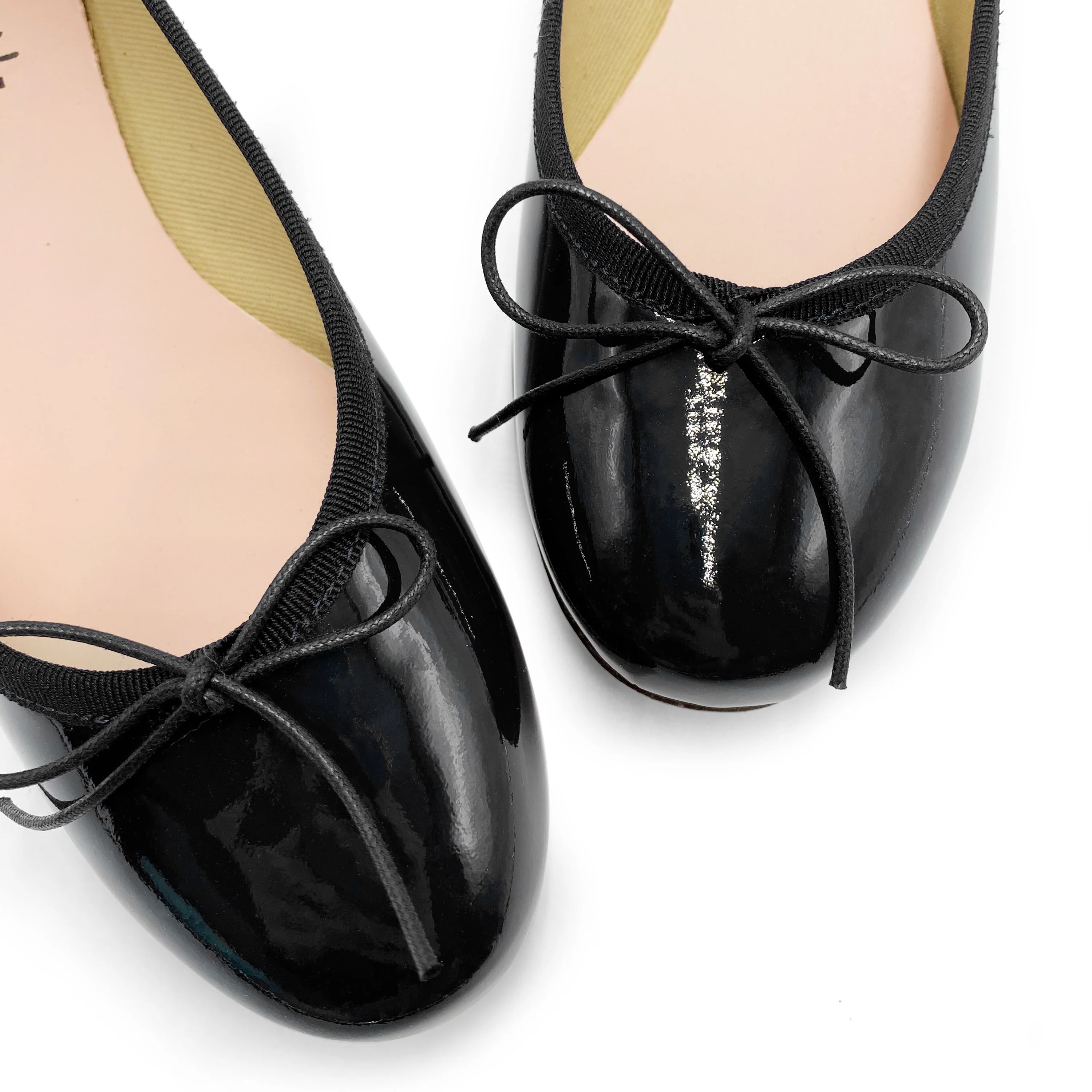 Black patent leather ballet flats - Image 3