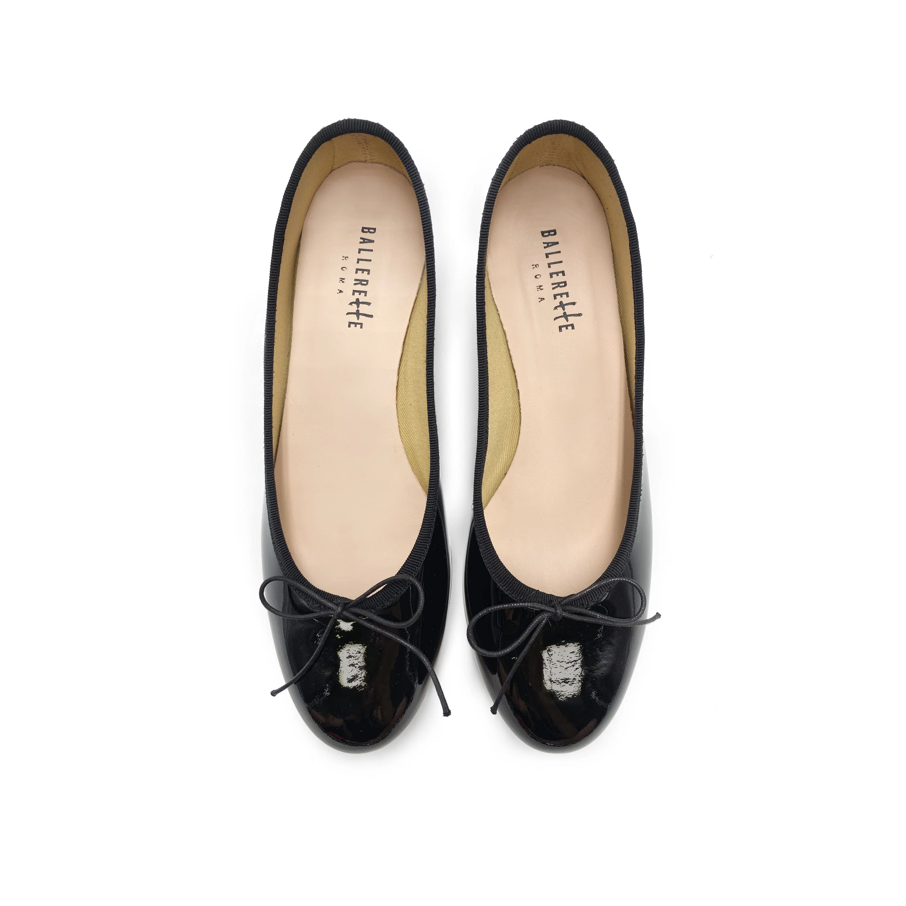 Black patent leather ballet flats with heel - Image 4