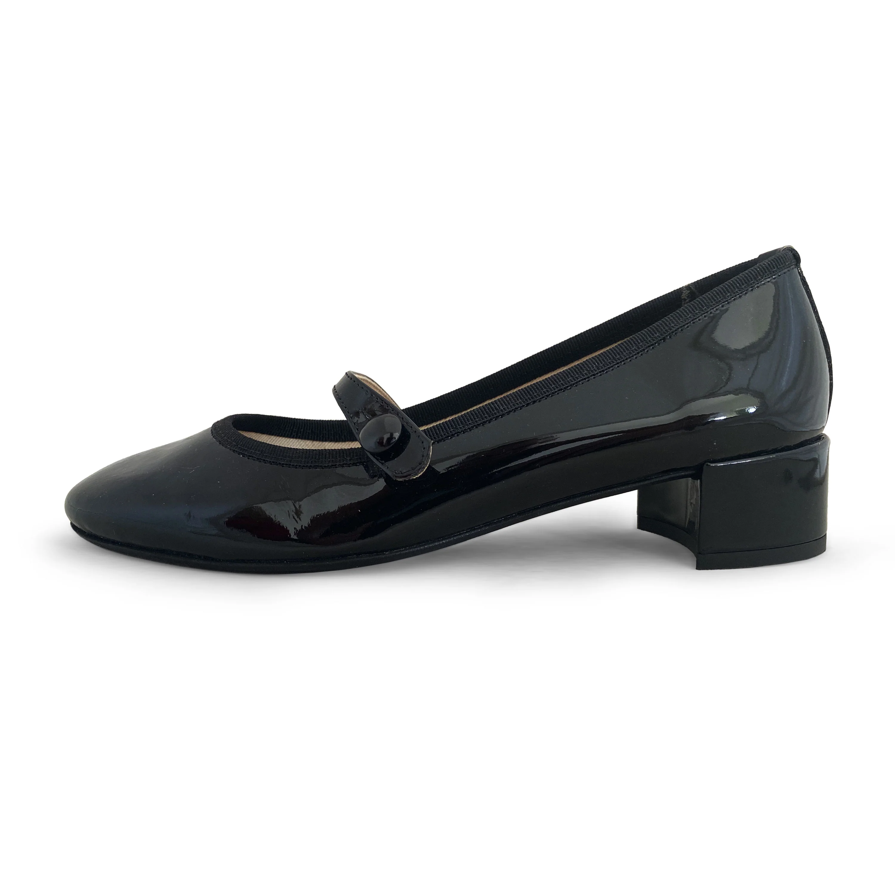 Black patent leather Mary Jane ballet flats with strap and heel - Image 4