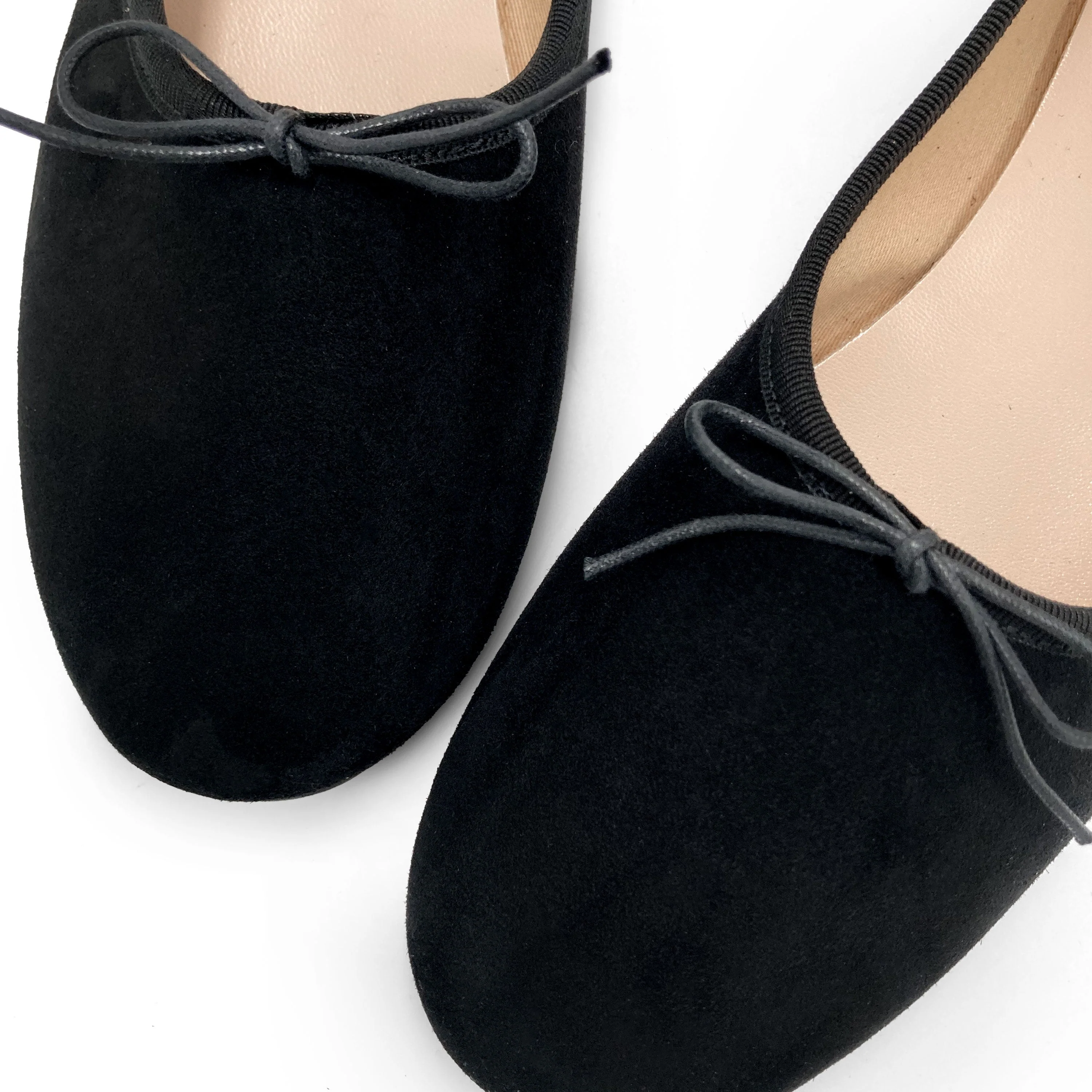 Black suede "glove shoes" ballet flats - Image 3
