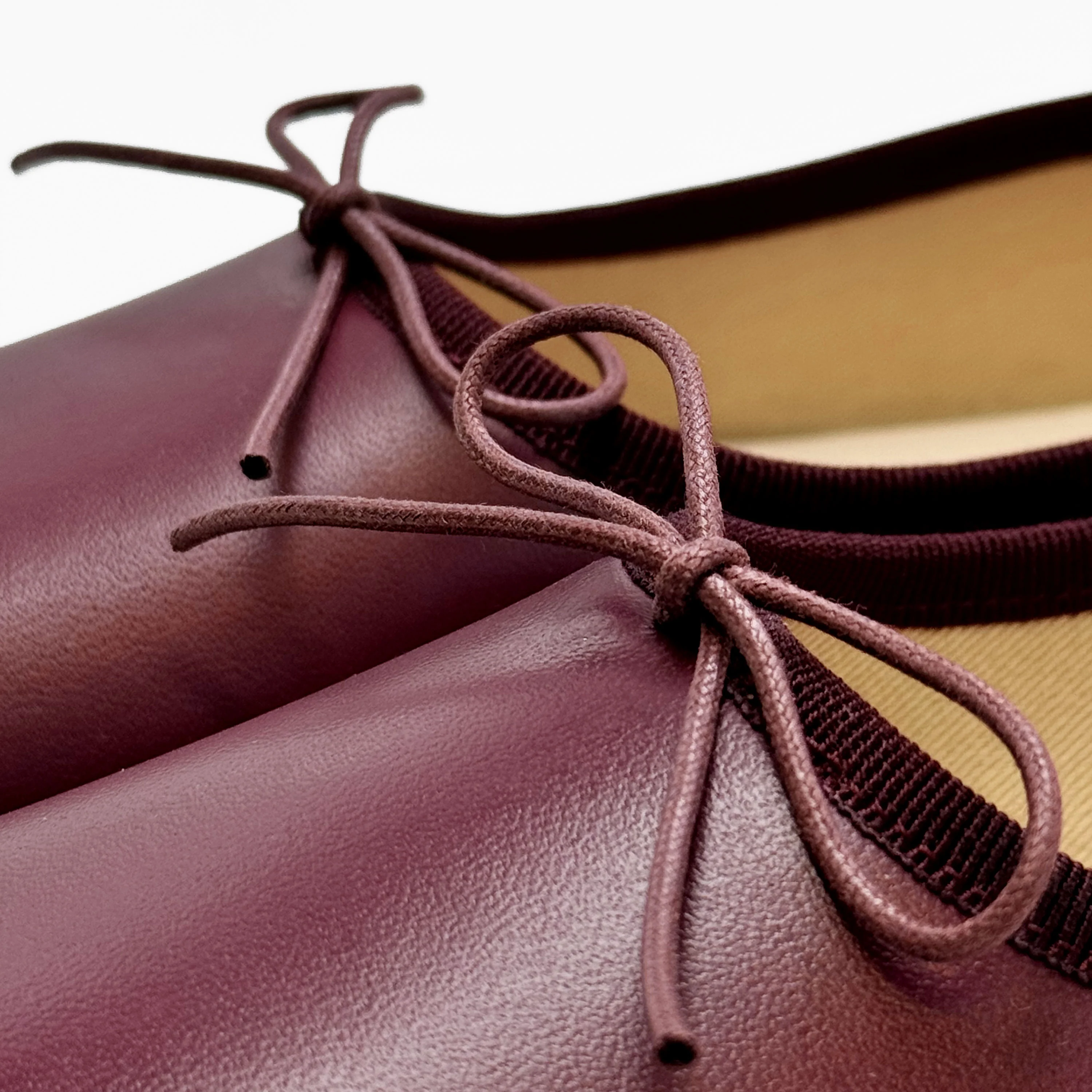 Burgundy leather high-vamp "glove shoes" ballet flats - Image 4