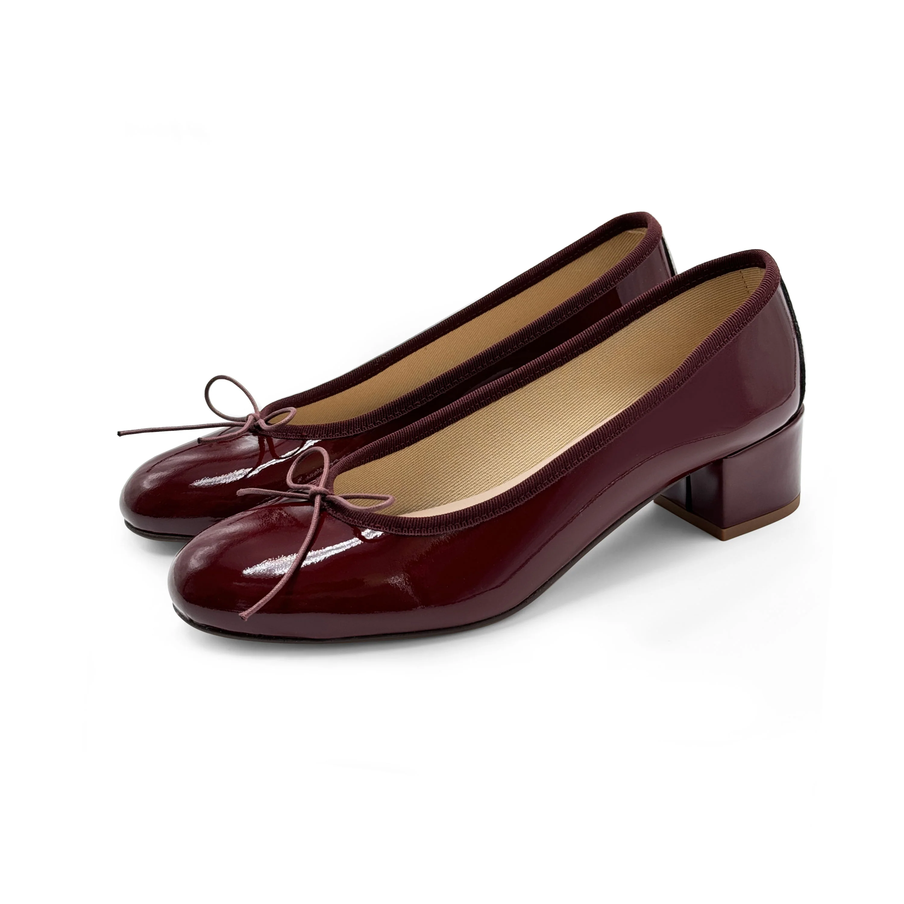 Burgundy patent leather ballet flats with heel - Image 3