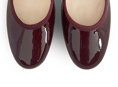 Burgundy patent leather Mary Jane ballet flats with strap and heel - Image 5