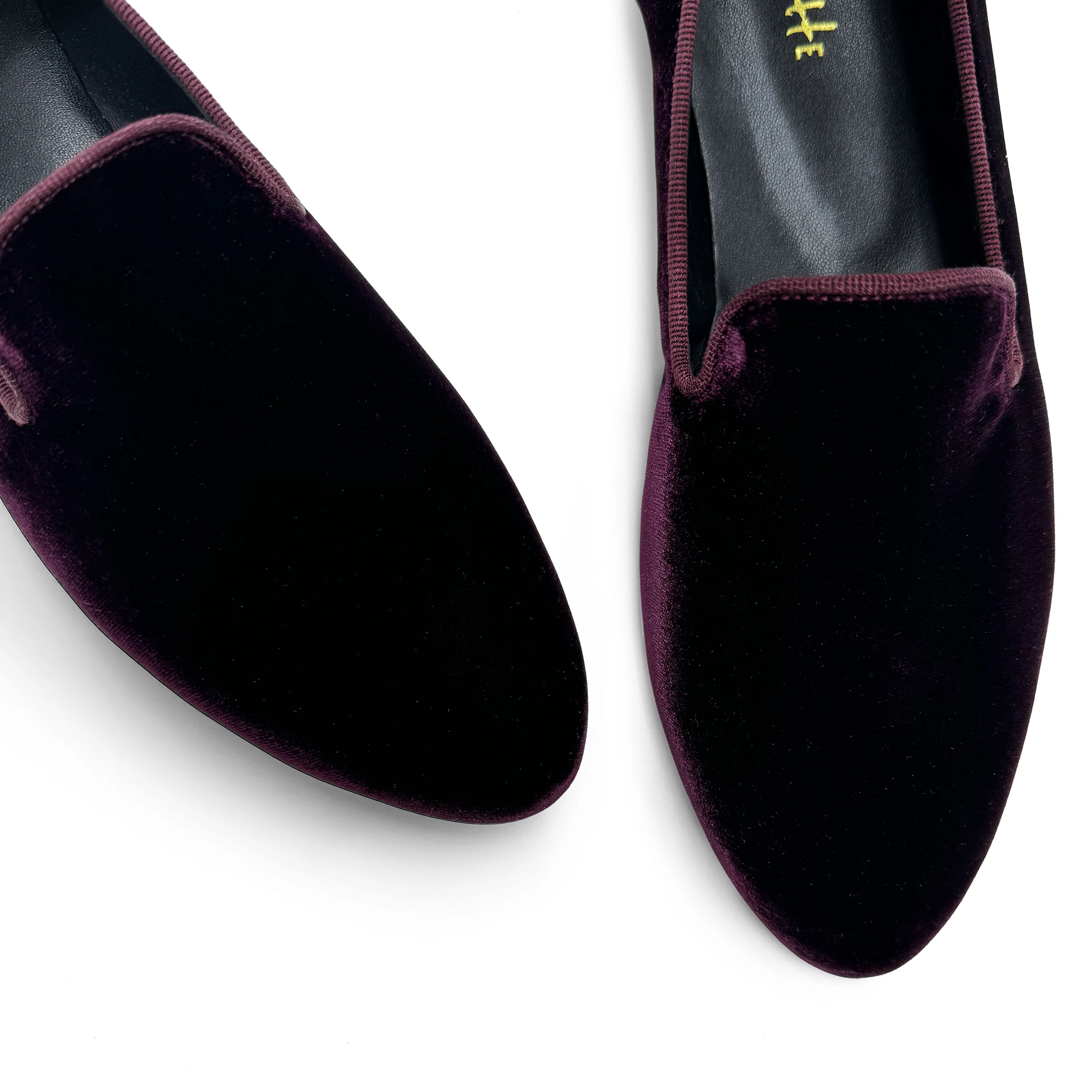 Burgundy velvet women loafers - Image 5
