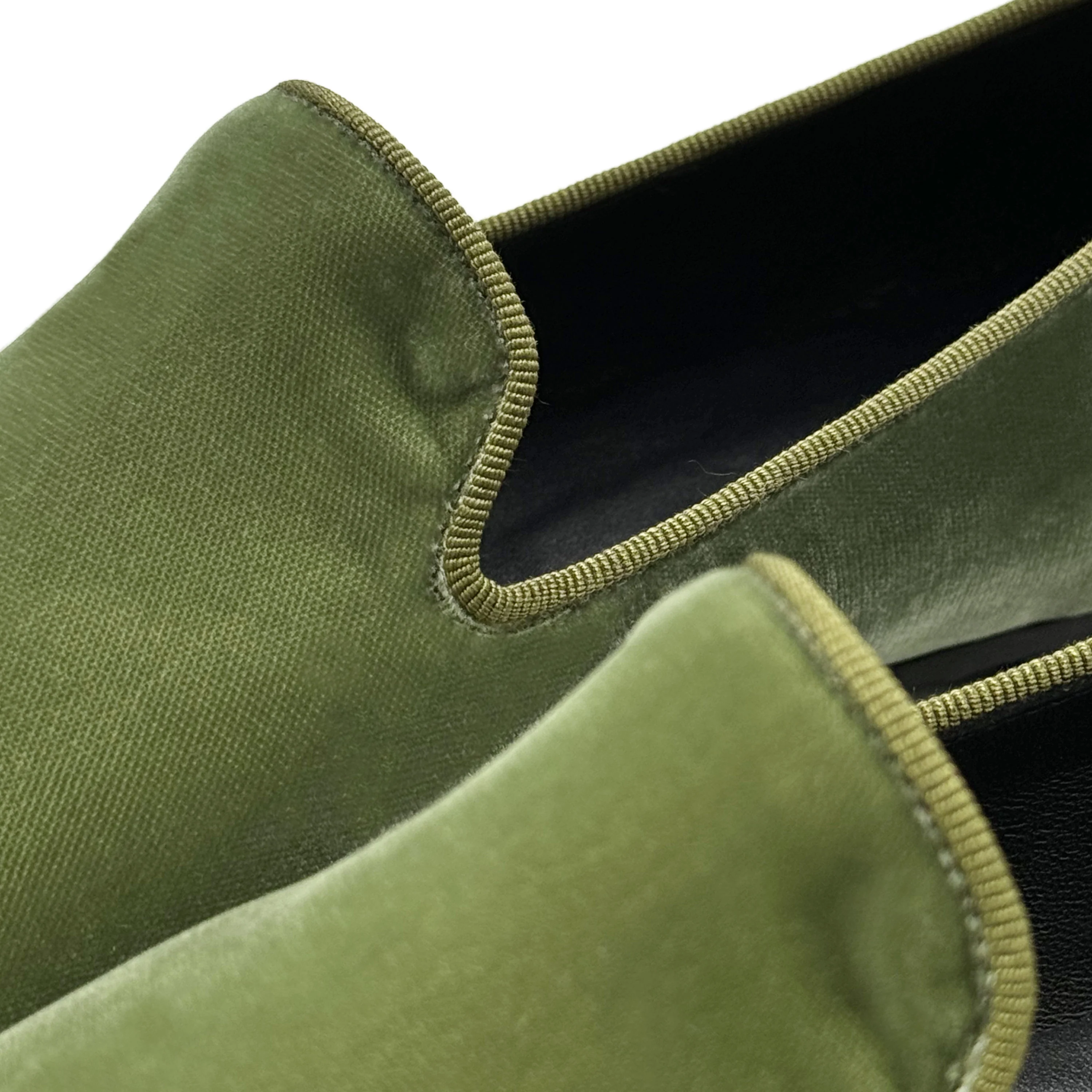 Green velvet women's loafers - Image 5