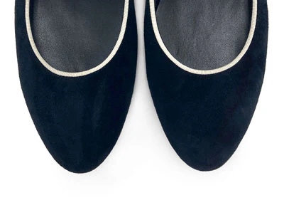 Mary jane ballet flats in black suede with strap - Image 5