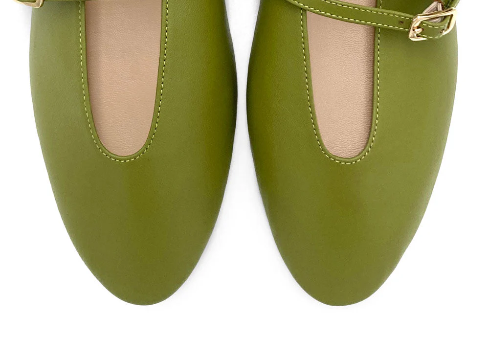 Olive green leather ballet flats with V cut and straps - Image 5