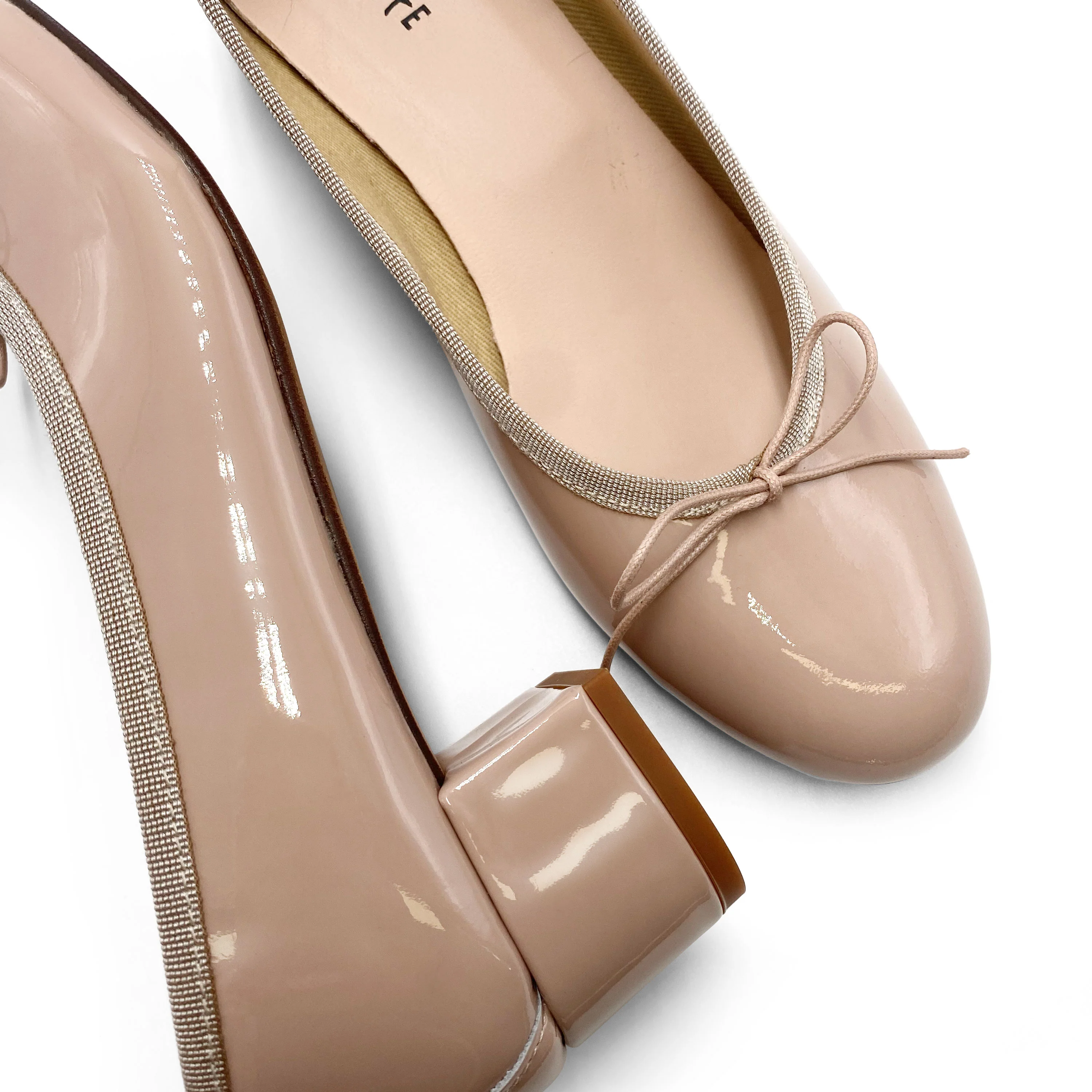 Powder pink patent leather ballet flats with heel - Image 3