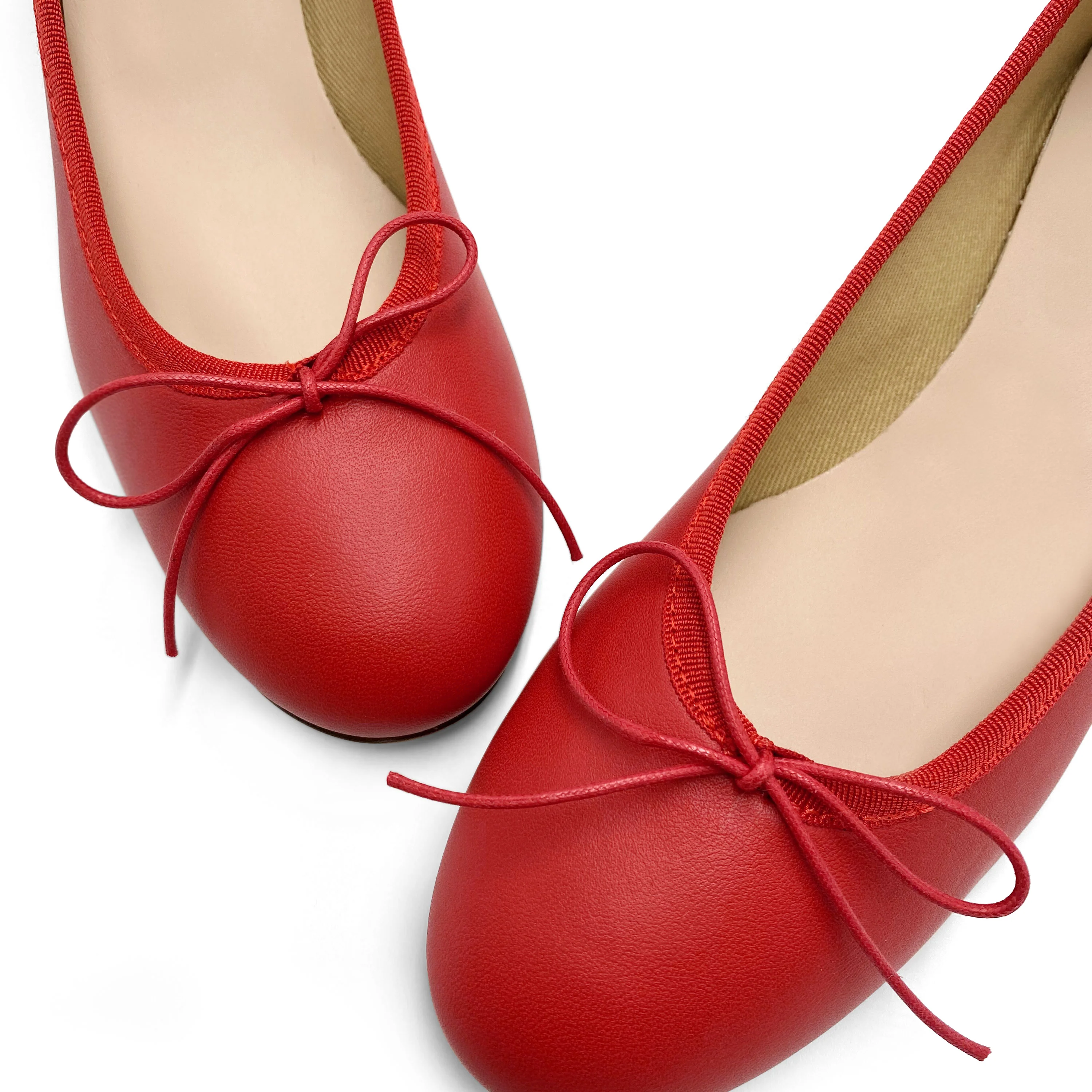Red leather ballet flats with heel - Image 4