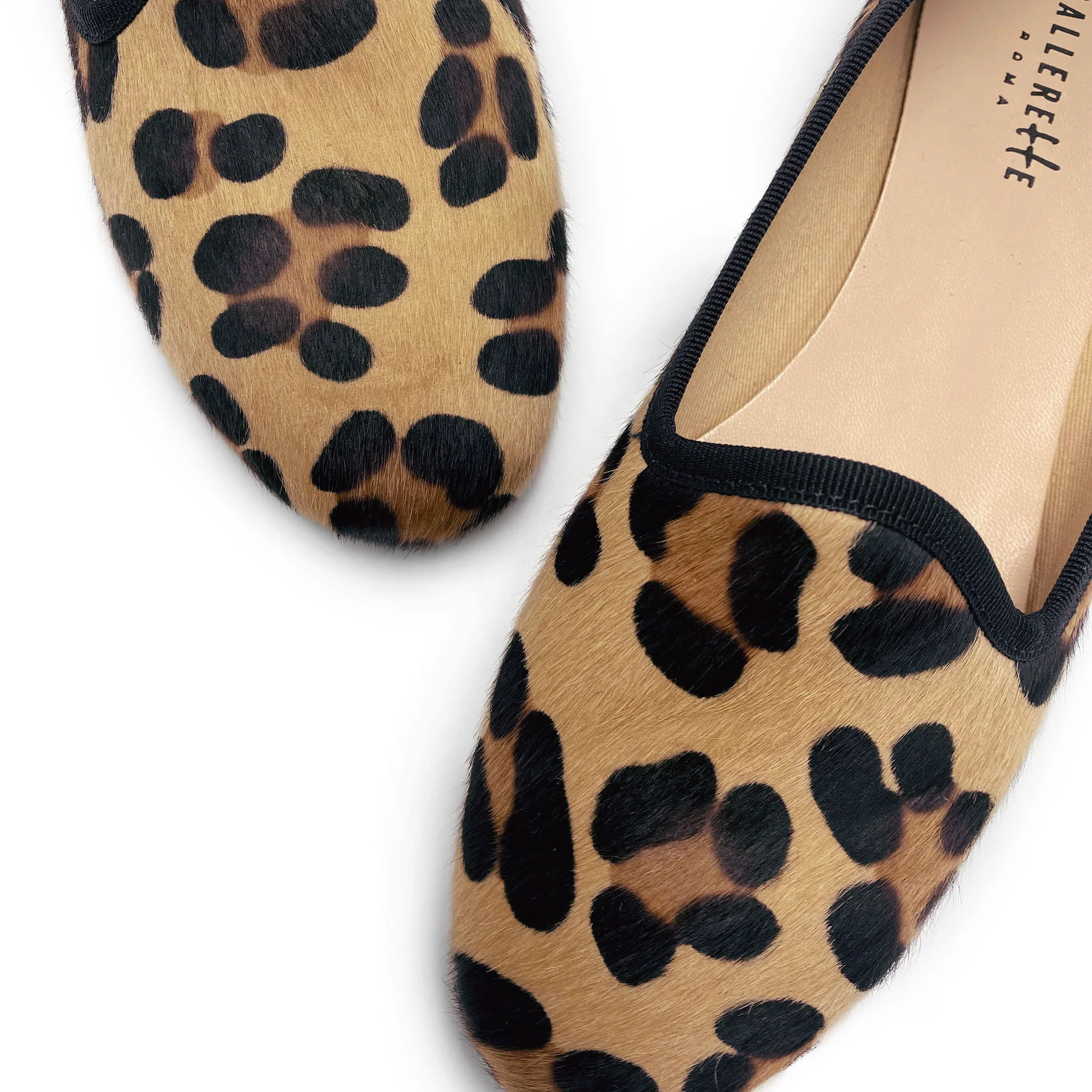 Spotted calf hair women loafers - Image 3
