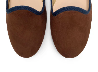 Women loafers in brown suede and blue details - Image 5
