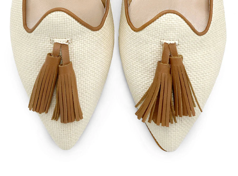 Women's Summer moccasins in beige raffia with leather tassels - Image 6