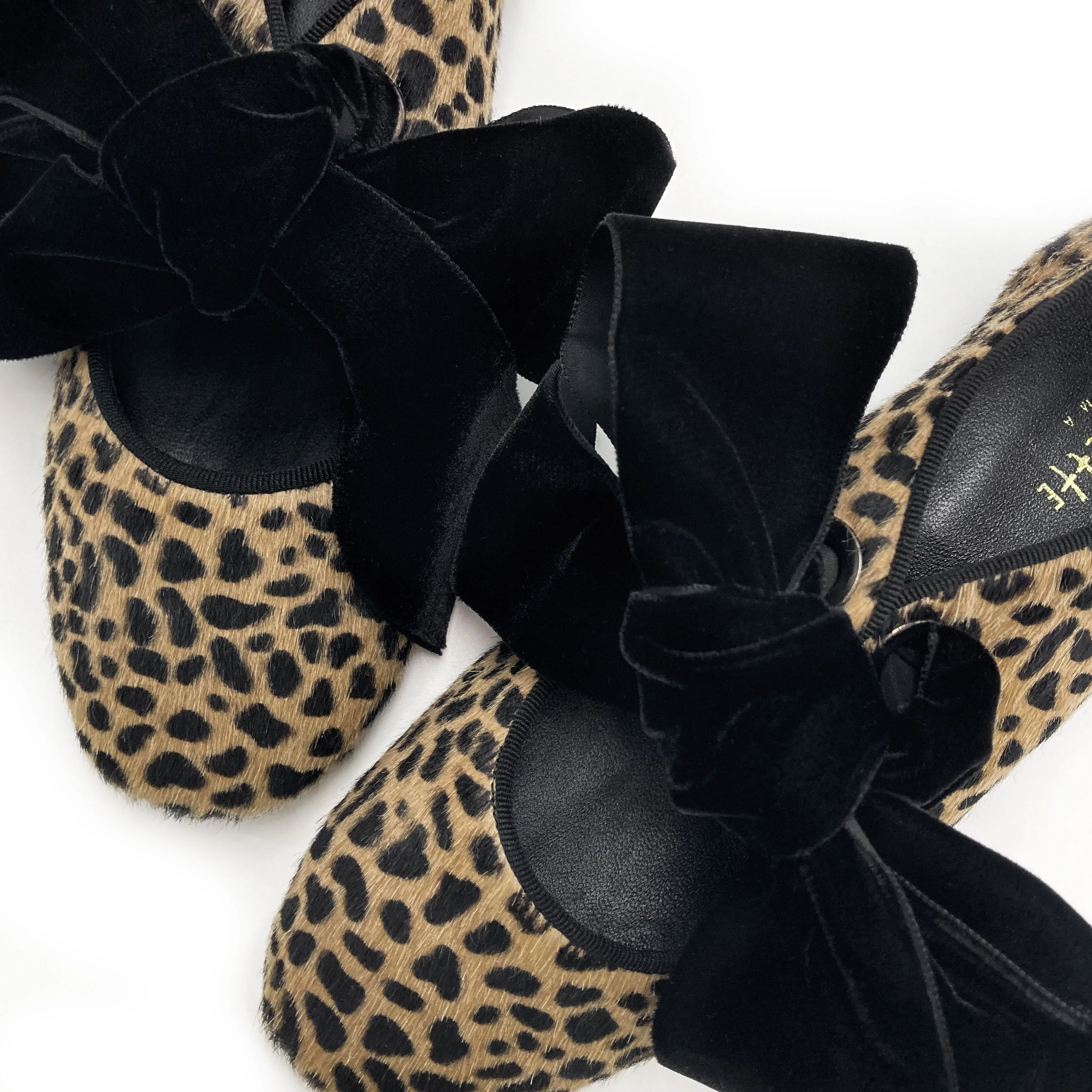 Women's spotted moccasins - Image 5